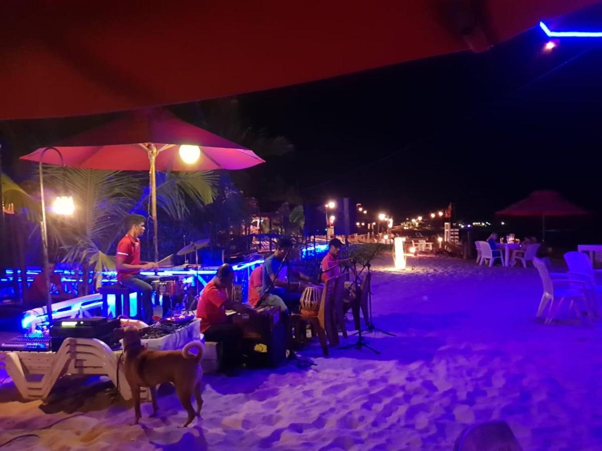 Blue Horizon Beach Hotel Тангалле Екстер'єр фото